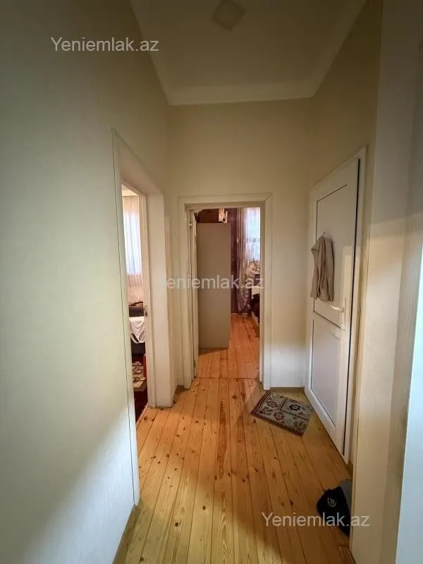Satılır 2 otaqlı həyət evi 65 m²