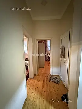 Satılır 2 otaqlı həyət evi 65 m²