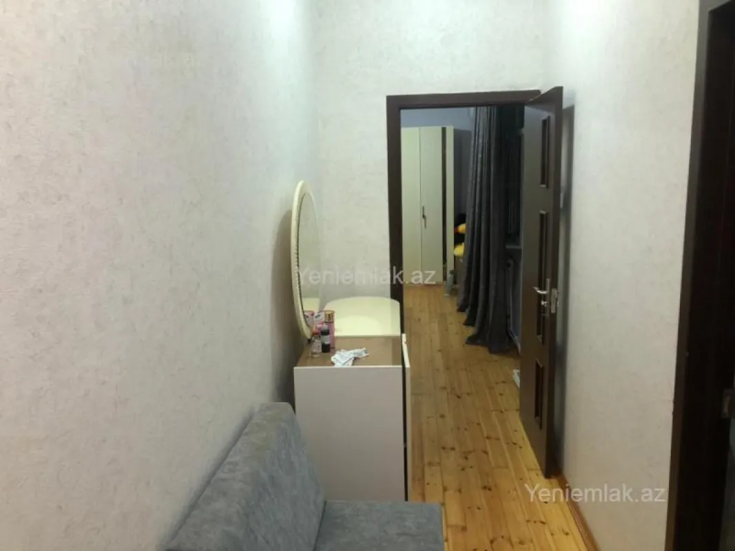 Satılır 1 otaqlı yeni tikili 42 m²