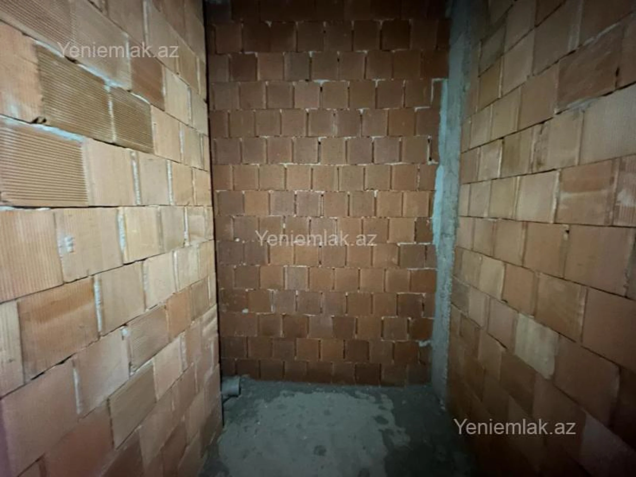 Satılır 4 otaqlı yeni tikili 181 m²