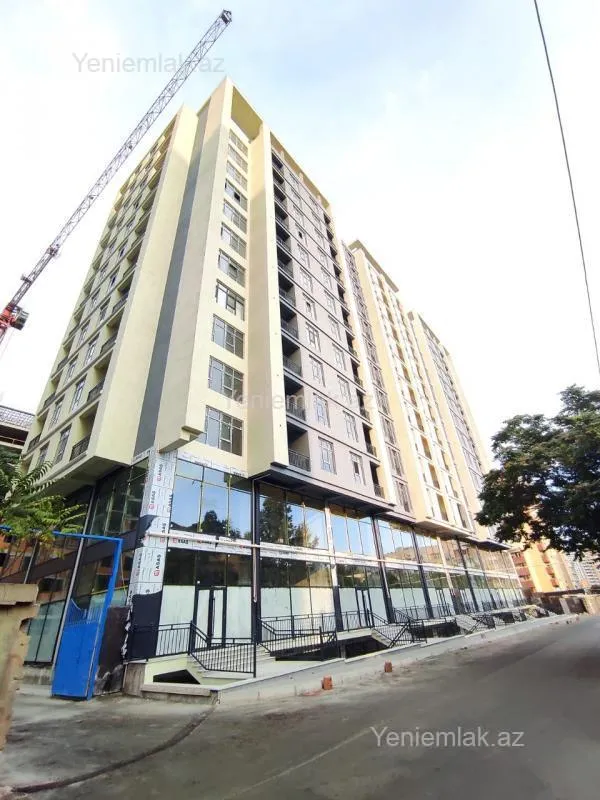 Satılır 4 otaqlı yeni tikili 181 m²