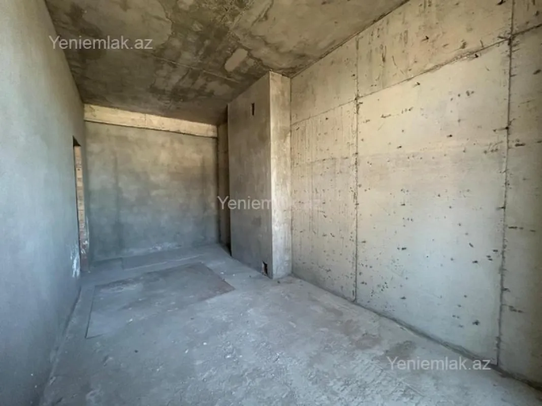 Satılır 2 otaqlı yeni tikili 76 m²