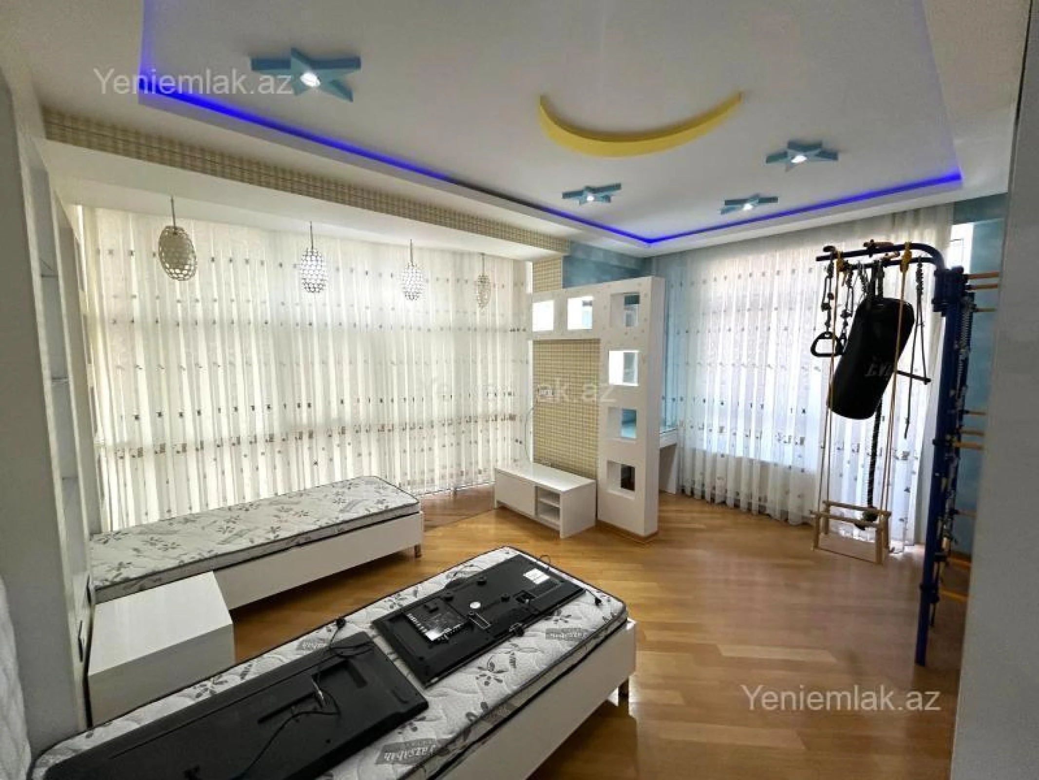 Satılır 3 otaqlı yeni tikili 100 m²