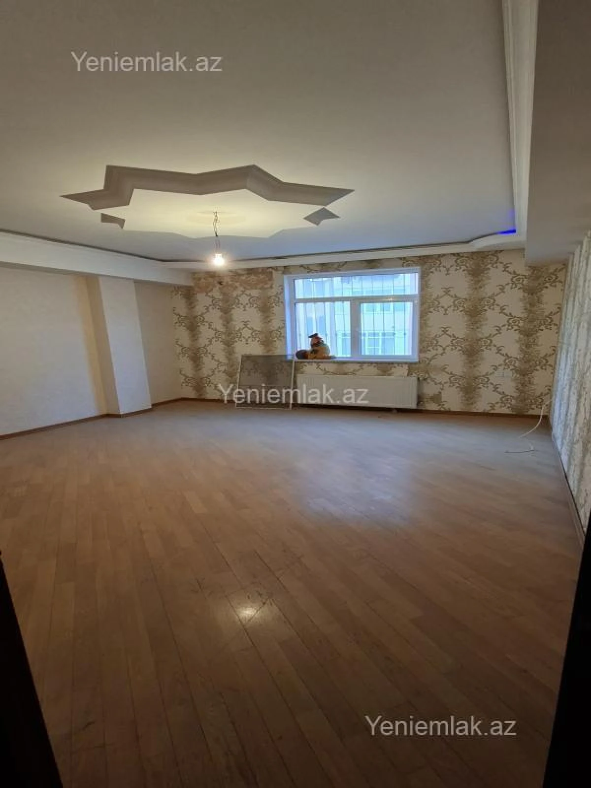 Satılır 2 otaqlı yeni tikili 75 m²