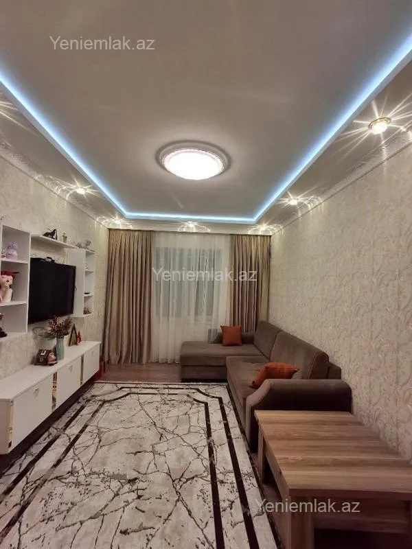 Satılır 2 otaqlı köhnə tikili 55 m²