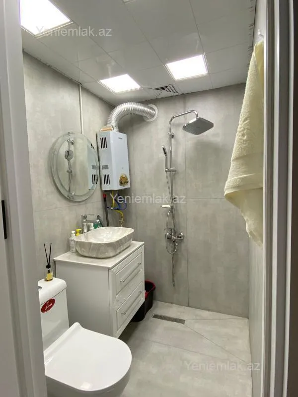 Satılır 2 otaqlı köhnə tikili 48 m²