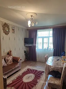 Satılır 2 otaqlı köhnə tikili 50 m²