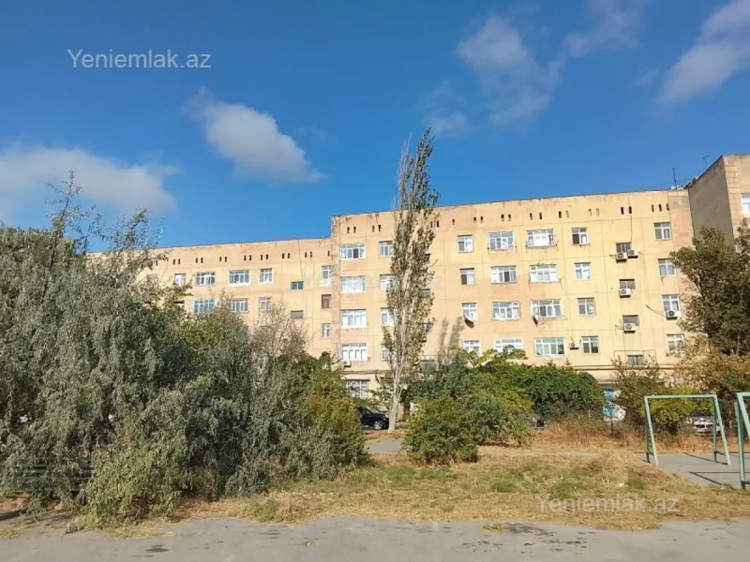 Satılır 2 otaqlı köhnə tikili 50 m²