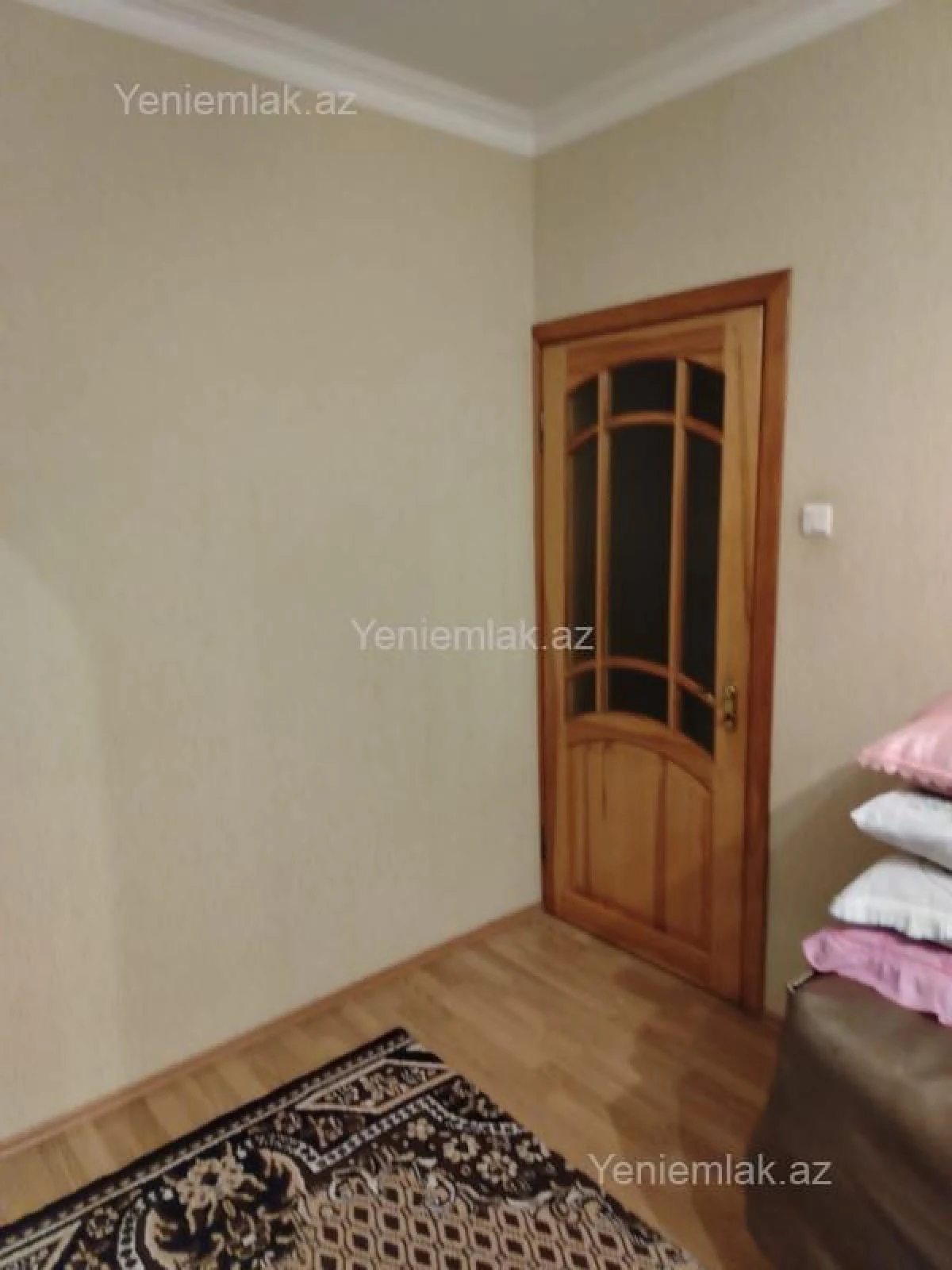 Satılır 3 otaqlı köhnə tikili 80 m²