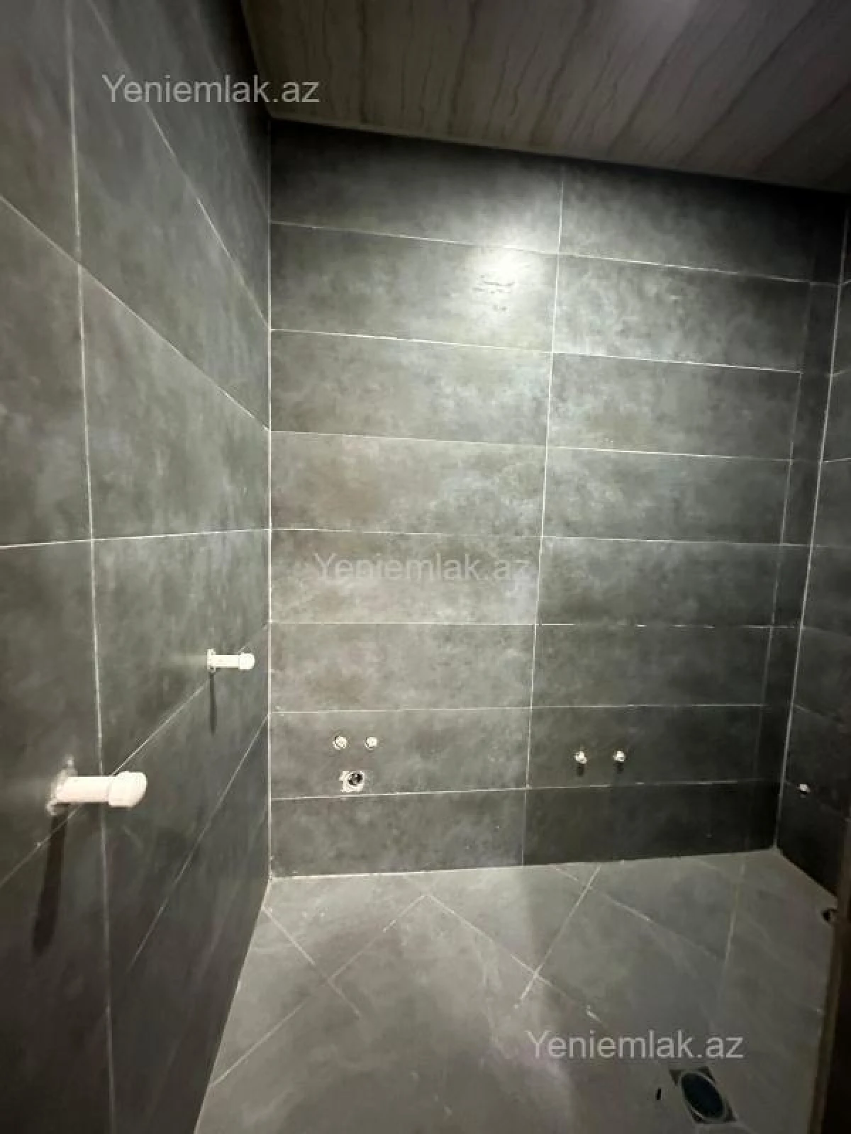 Satılır 4 otaqlı həyət evi 140 m²