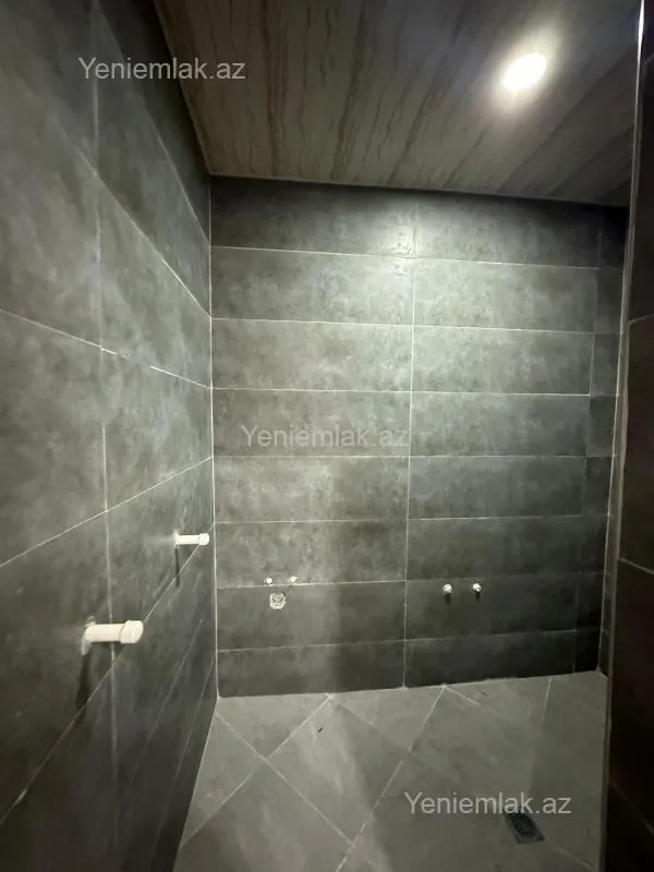 Satılır 4 otaqlı həyət evi 140 m²