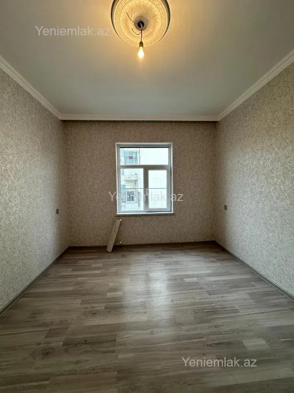 Satılır 4 otaqlı həyət evi 140 m²