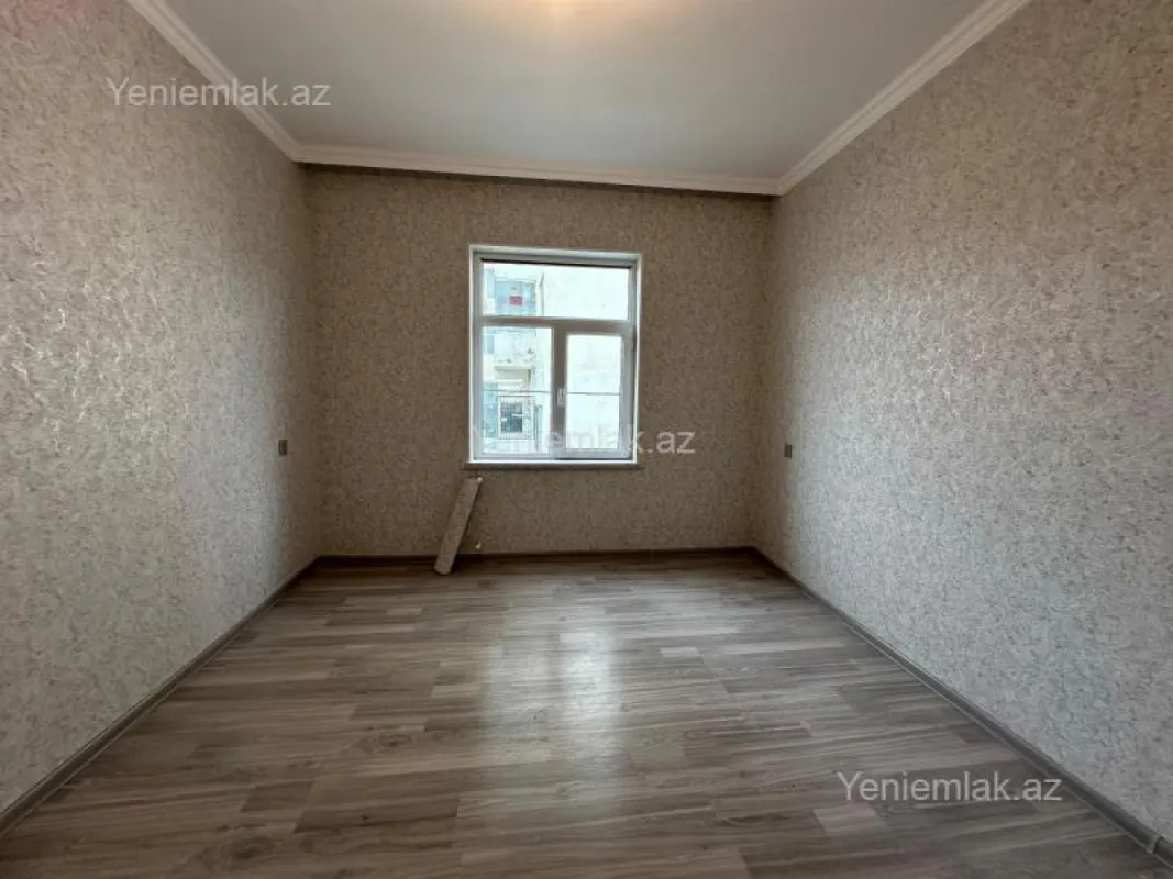Satılır 4 otaqlı həyət evi 140 m²