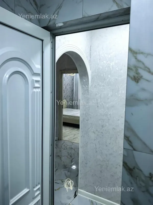 Satılır 2 otaqlı yeni tikili 64 m²