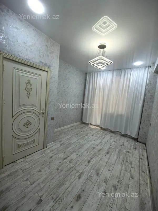 Satılır 2 otaqlı yeni tikili 64 m²