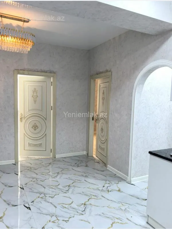Satılır 2 otaqlı yeni tikili 64 m²