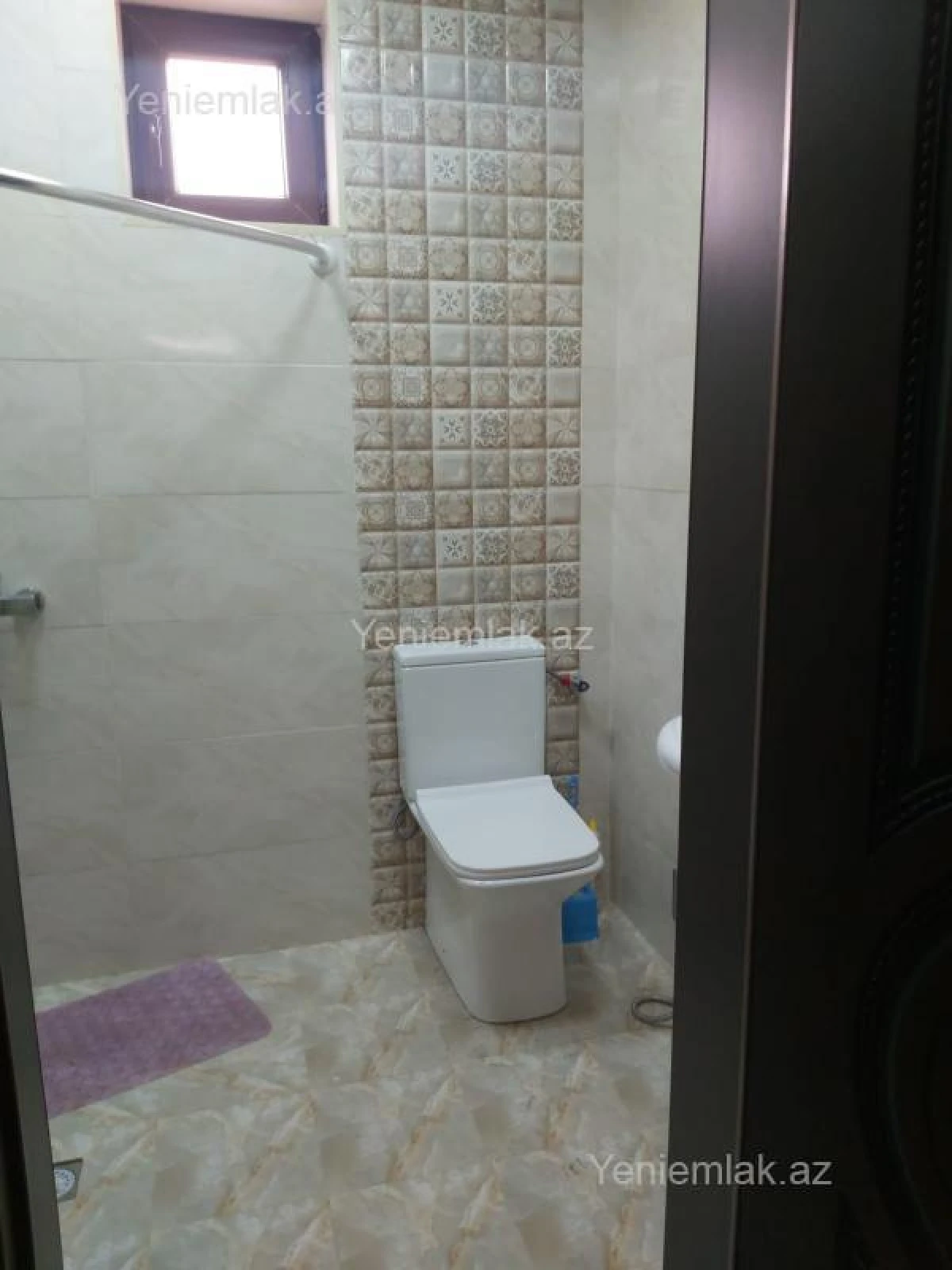 Satılır 6 otaqlı həyət evi 200 m²