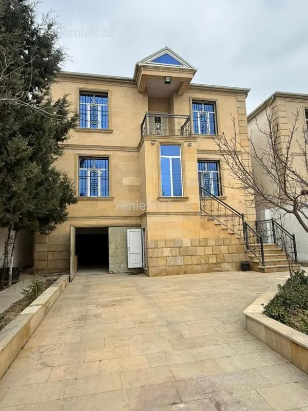 Satılır 6 otaqlı həyət evi 260 m²