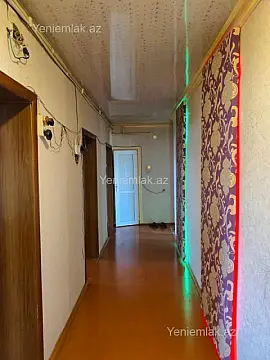 Satılır 5 otaqlı köhnə tikili 100 m²