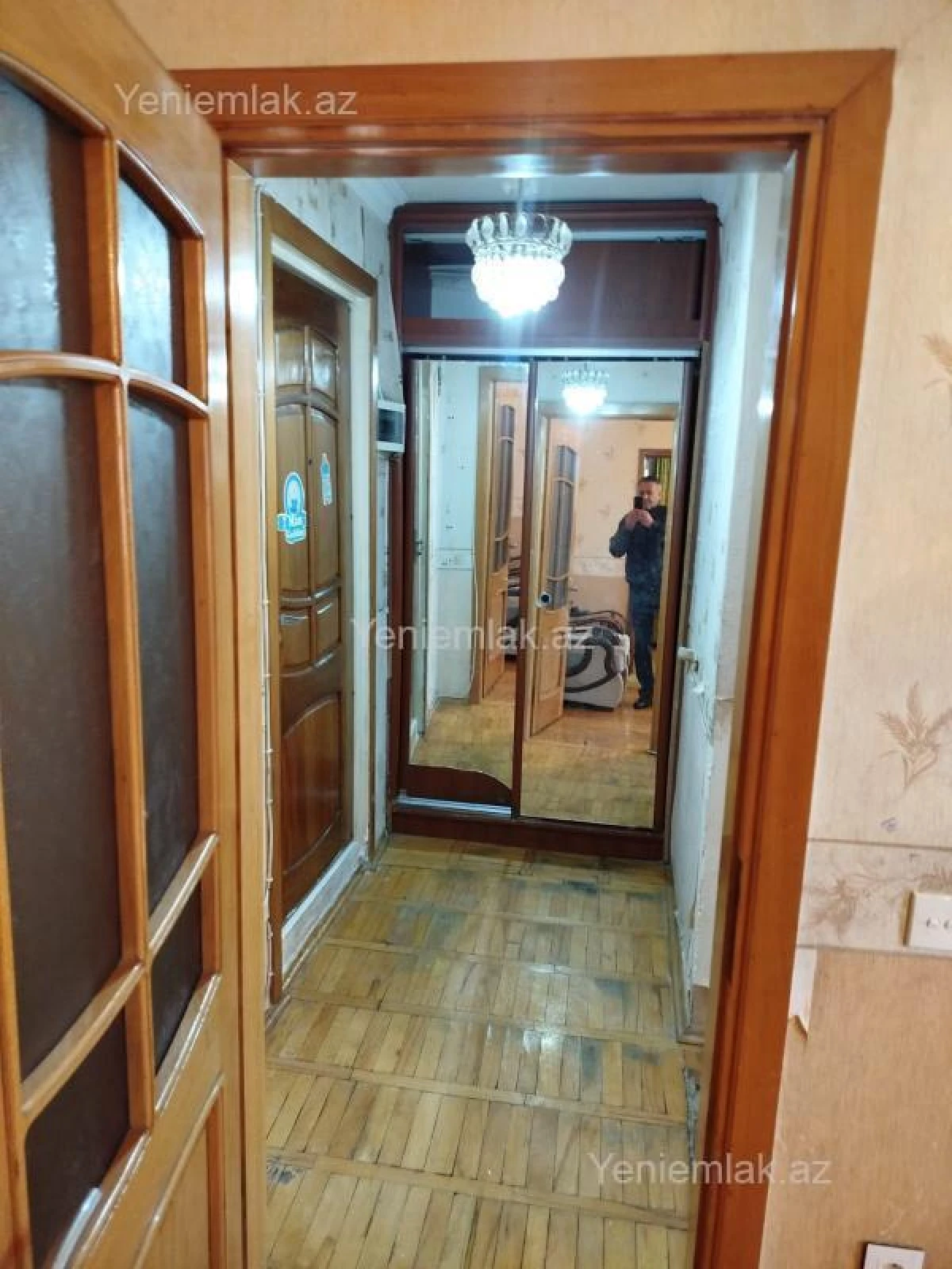Satılır 2 otaqlı köhnə tikili 60 m²