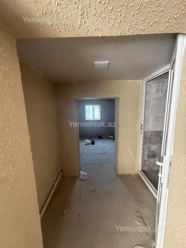 Satılır 3 otaqlı həyət evi 100 m²