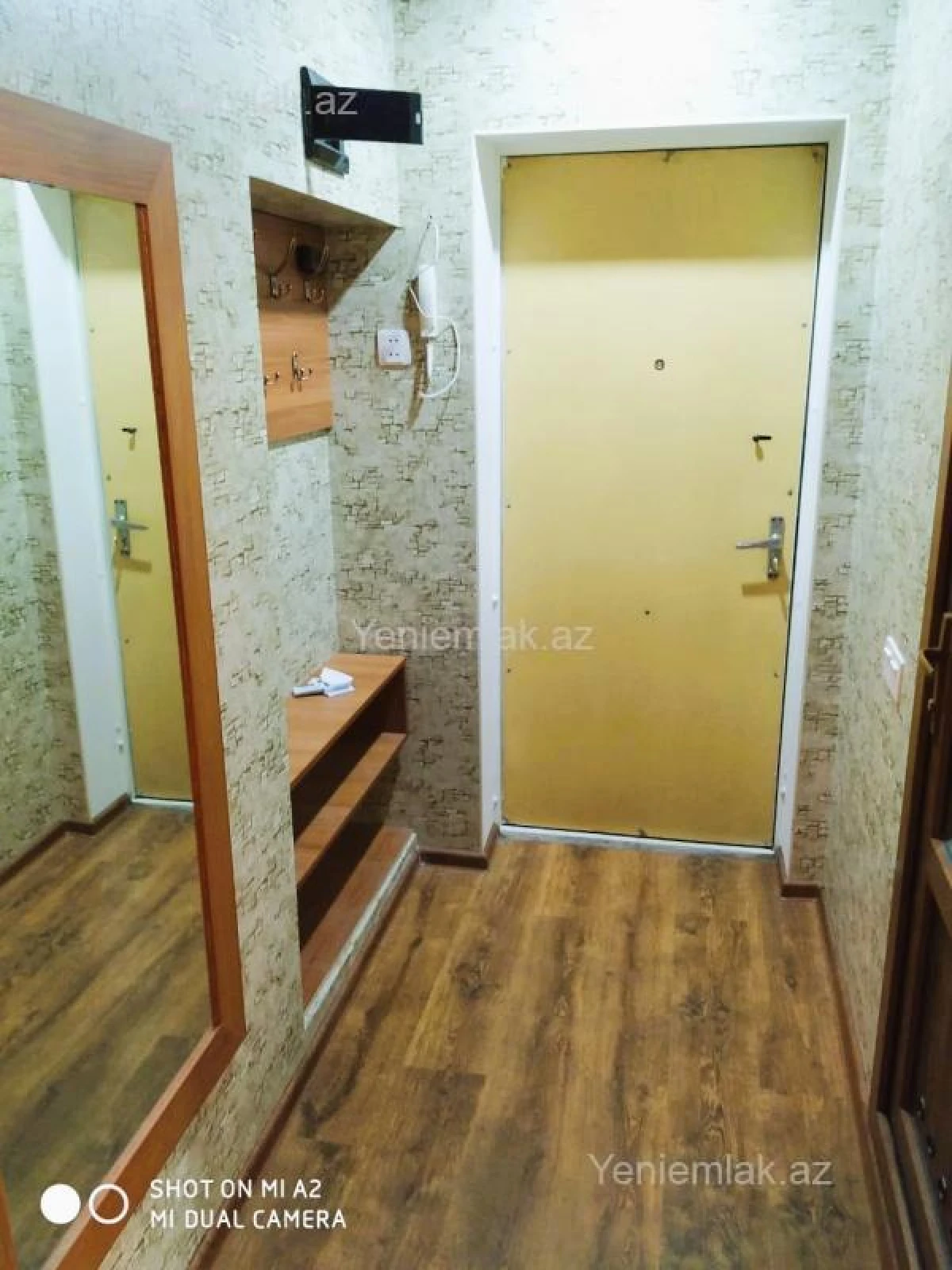Satılır 1 otaqlı köhnə tikili 38 m²