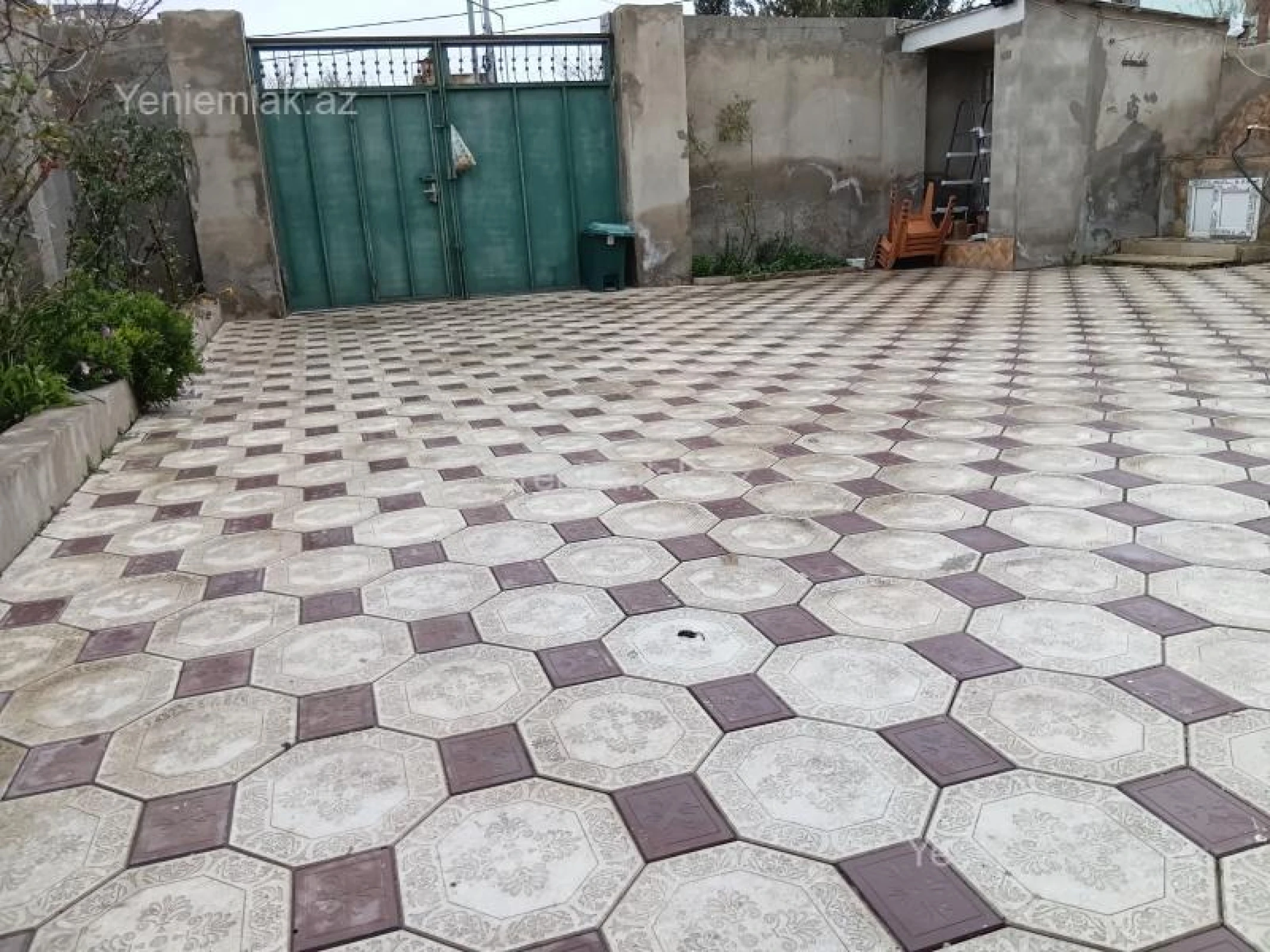 Satılır 7 otaqlı həyət evi 260 m²