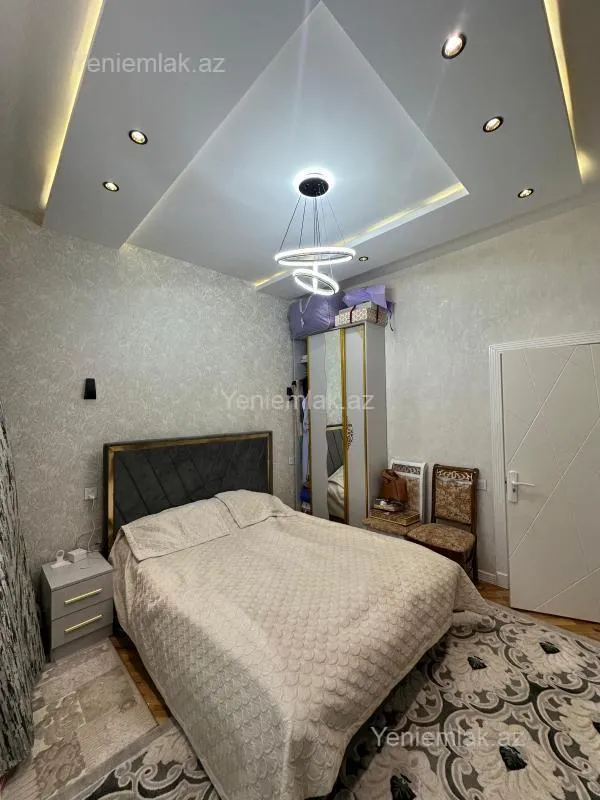 Satılır 2 otaqlı yeni tikili 60 m²