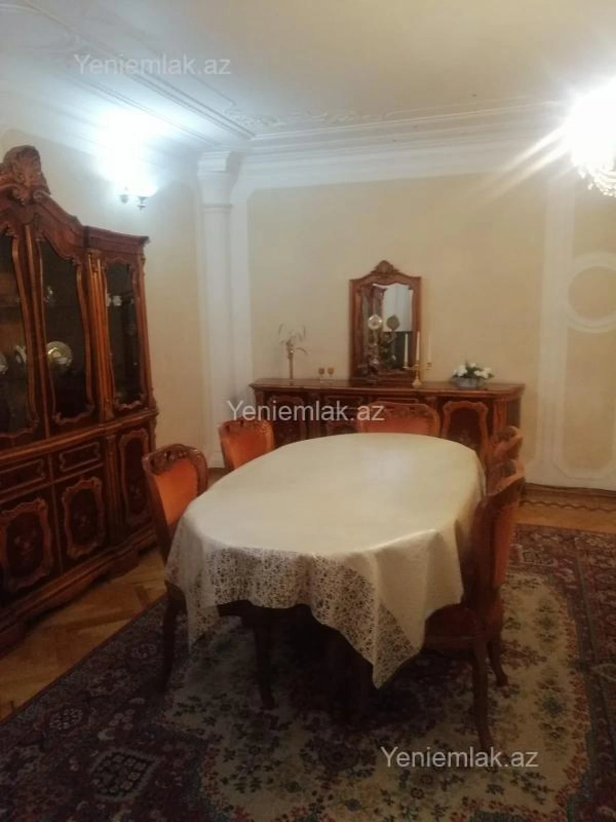 Satılır 4 otaqlı köhnə tikili 110 m²