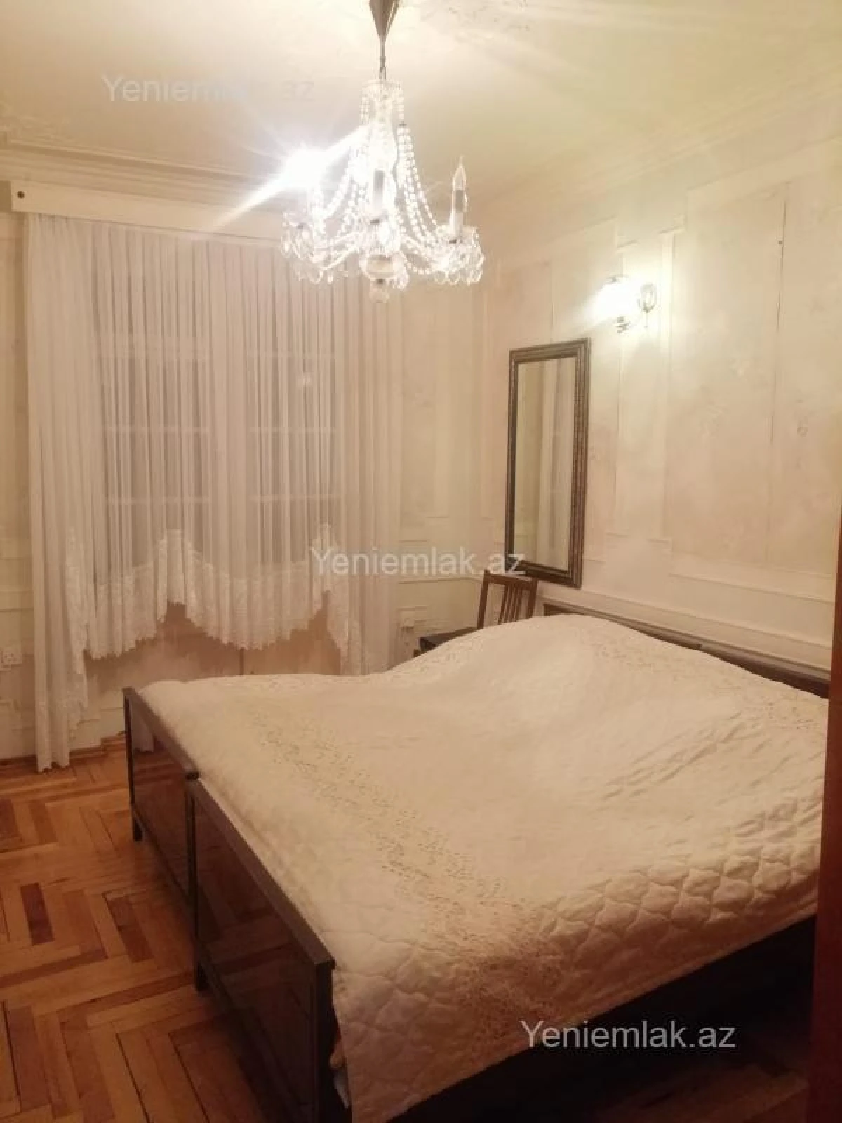 Satılır 4 otaqlı köhnə tikili 110 m²