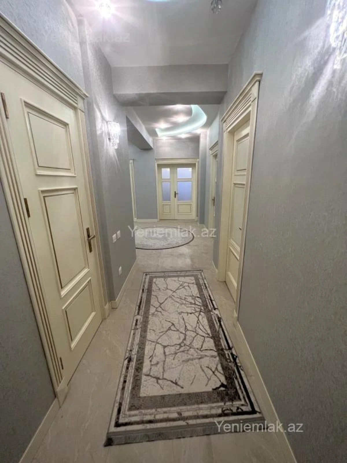Satılır 4 otaqlı yeni tikili 210 m²