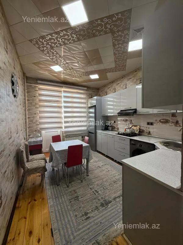 Satılır 4 otaqlı yeni tikili 91 m²