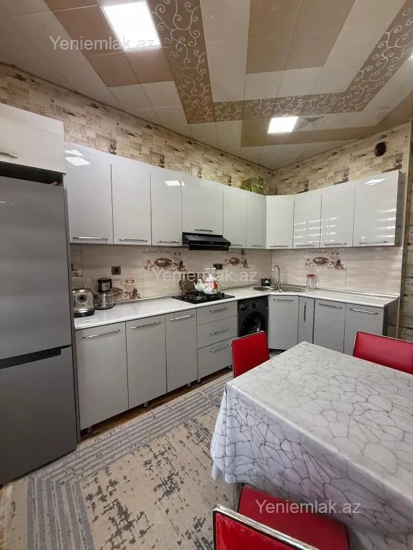 Satılır 4 otaqlı yeni tikili 91 m²