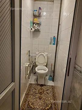 Satılır 3 otaqlı köhnə tikili 70 m²