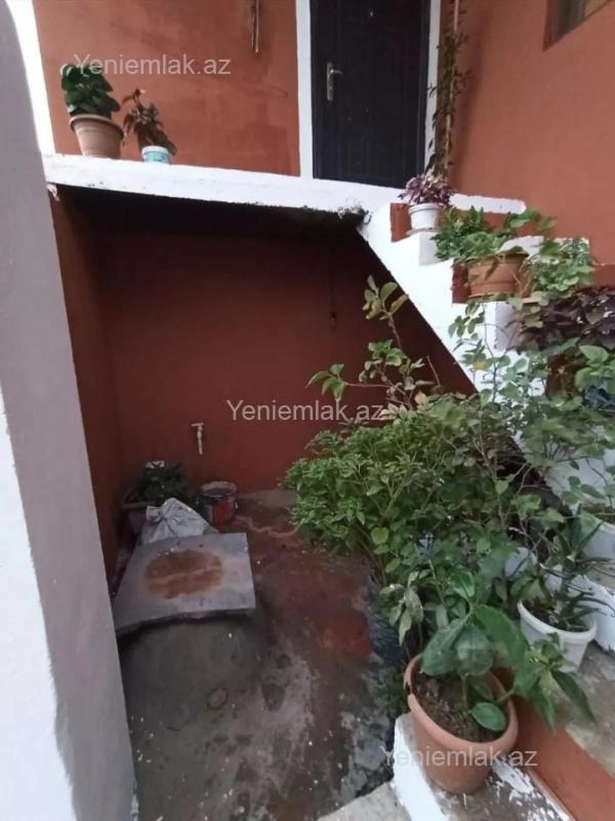 Satılır 4 otaqlı həyət evi 100 m²