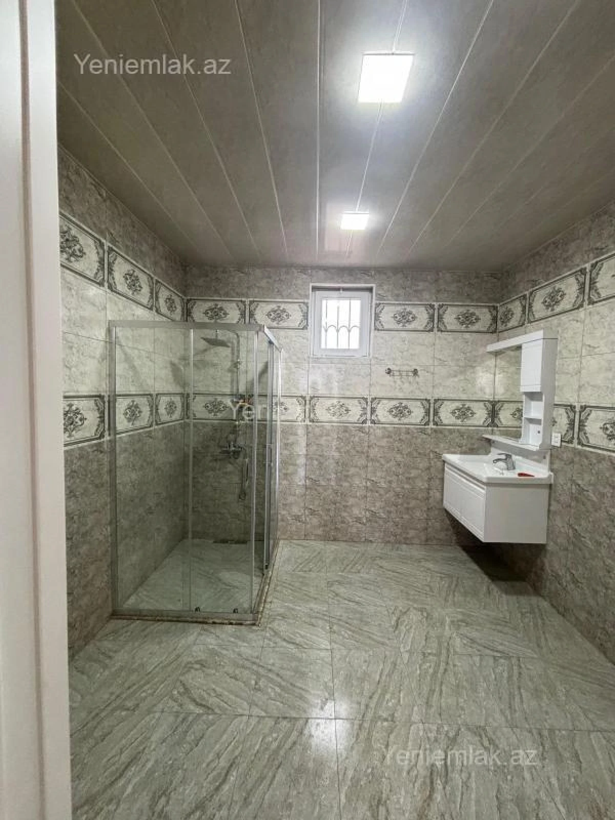 Satılır 3 otaqlı həyət evi 100 m²