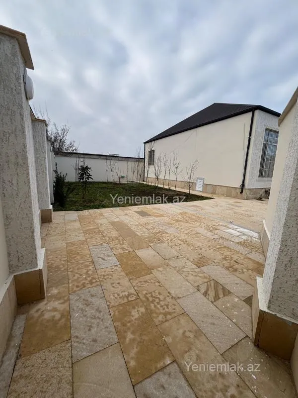 Satılır 3 otaqlı həyət evi 100 m²