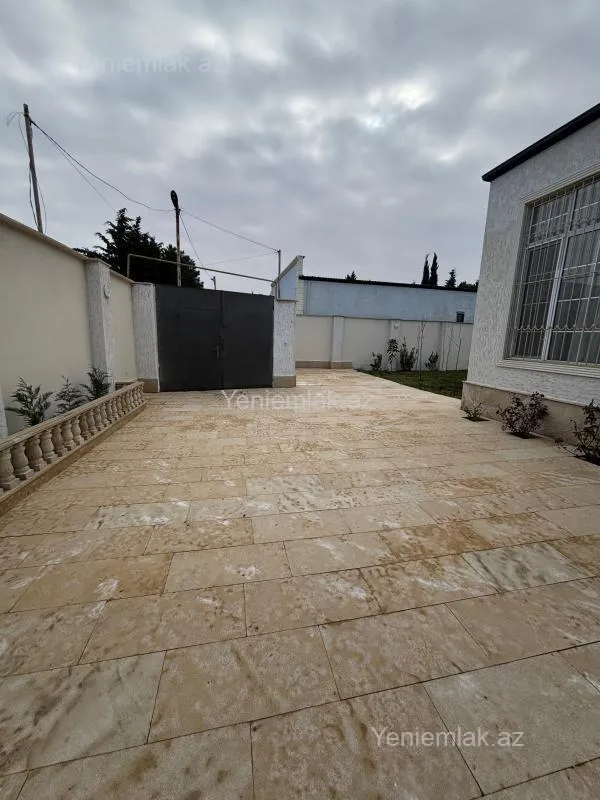 Satılır 3 otaqlı həyət evi 100 m²