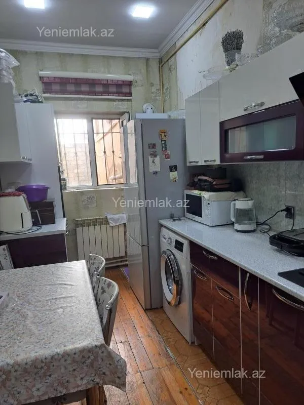 Satılır 3 otaqlı həyət evi 116 m²