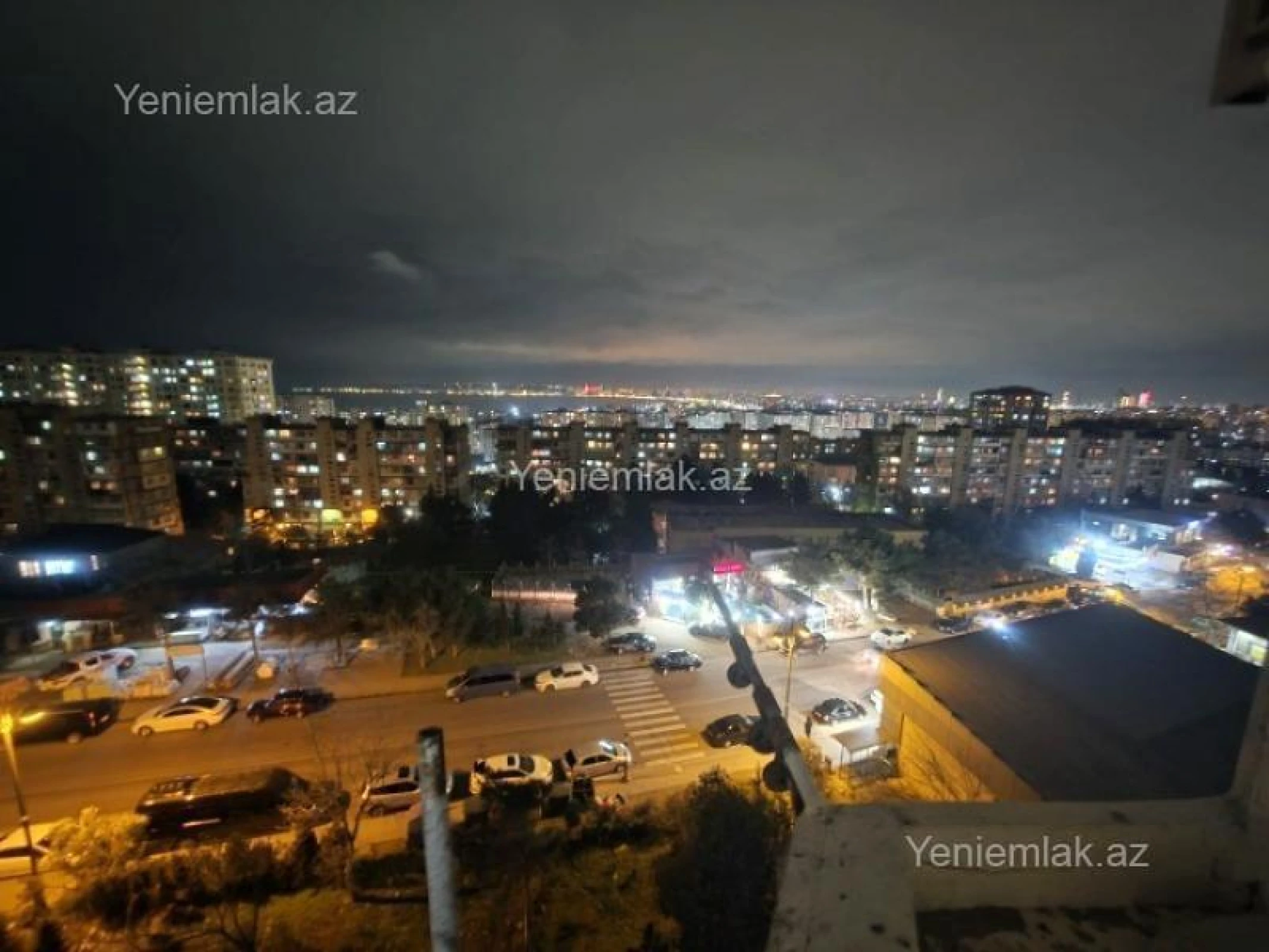 Satılır 2 otaqlı köhnə tikili 70 m²