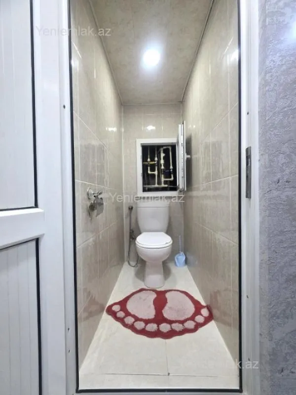 Satılır 2 otaqlı köhnə tikili 70 m²