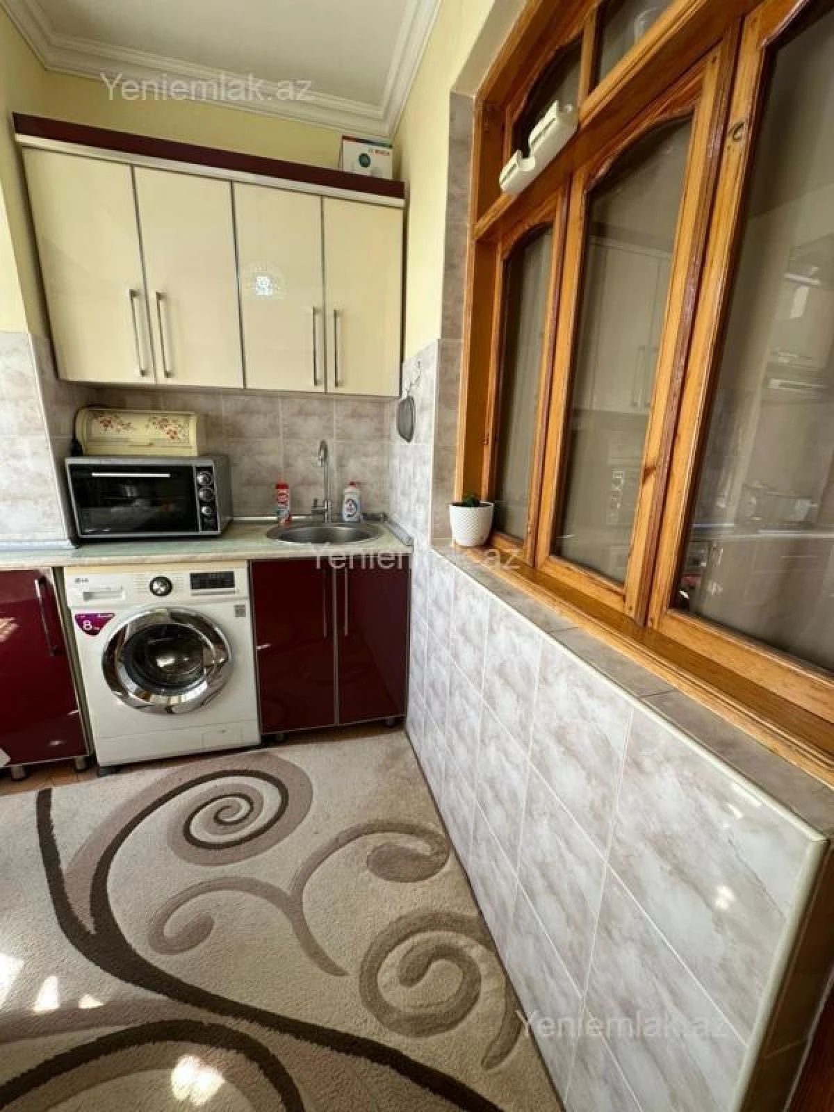 Satılır 3 otaqlı köhnə tikili 70 m²