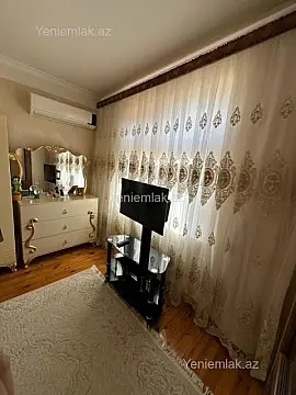 Satılır 3 otaqlı köhnə tikili 70 m²