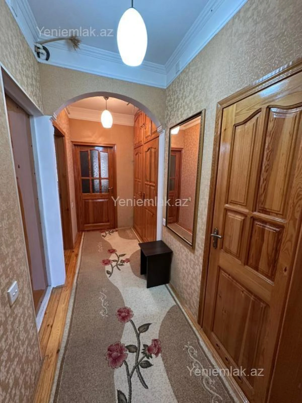 Satılır 3 otaqlı köhnə tikili 70 m²