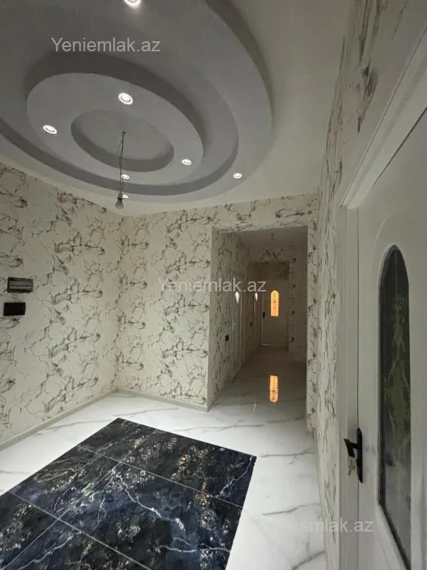 Satılır 4 otaqlı yeni tikili 127 m²