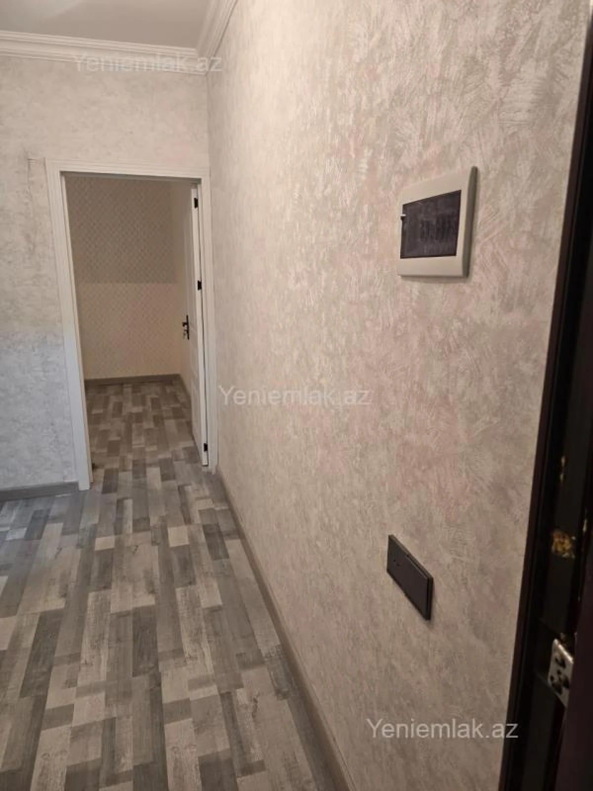 Satılır 2 otaqlı köhnə tikili 40 m²