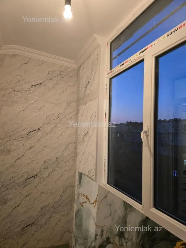Satılır 2 otaqlı köhnə tikili 40 m²