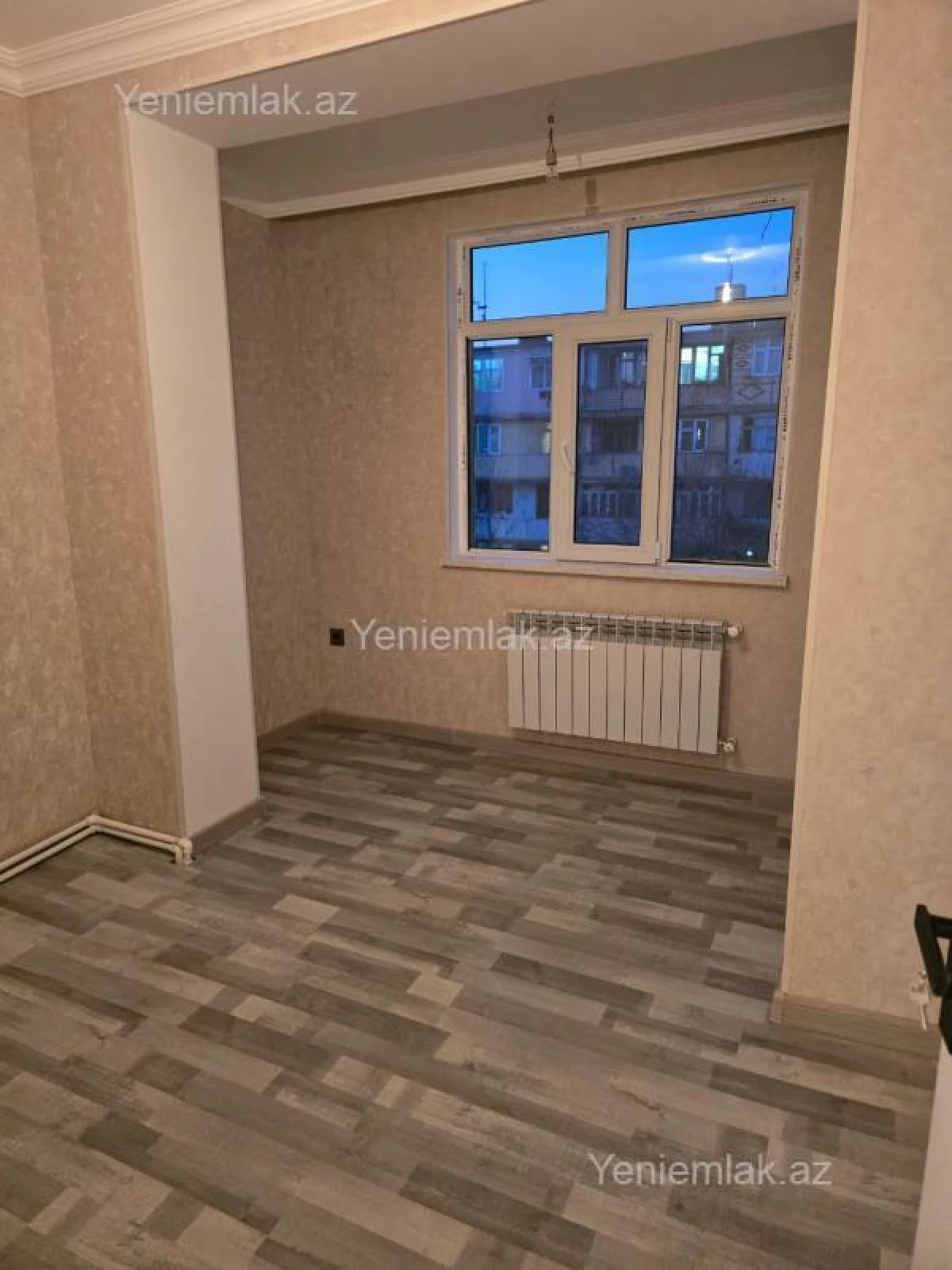 Satılır 2 otaqlı köhnə tikili 40 m²