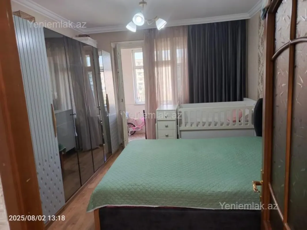 Satılır 2 otaqlı köhnə tikili 60 m²