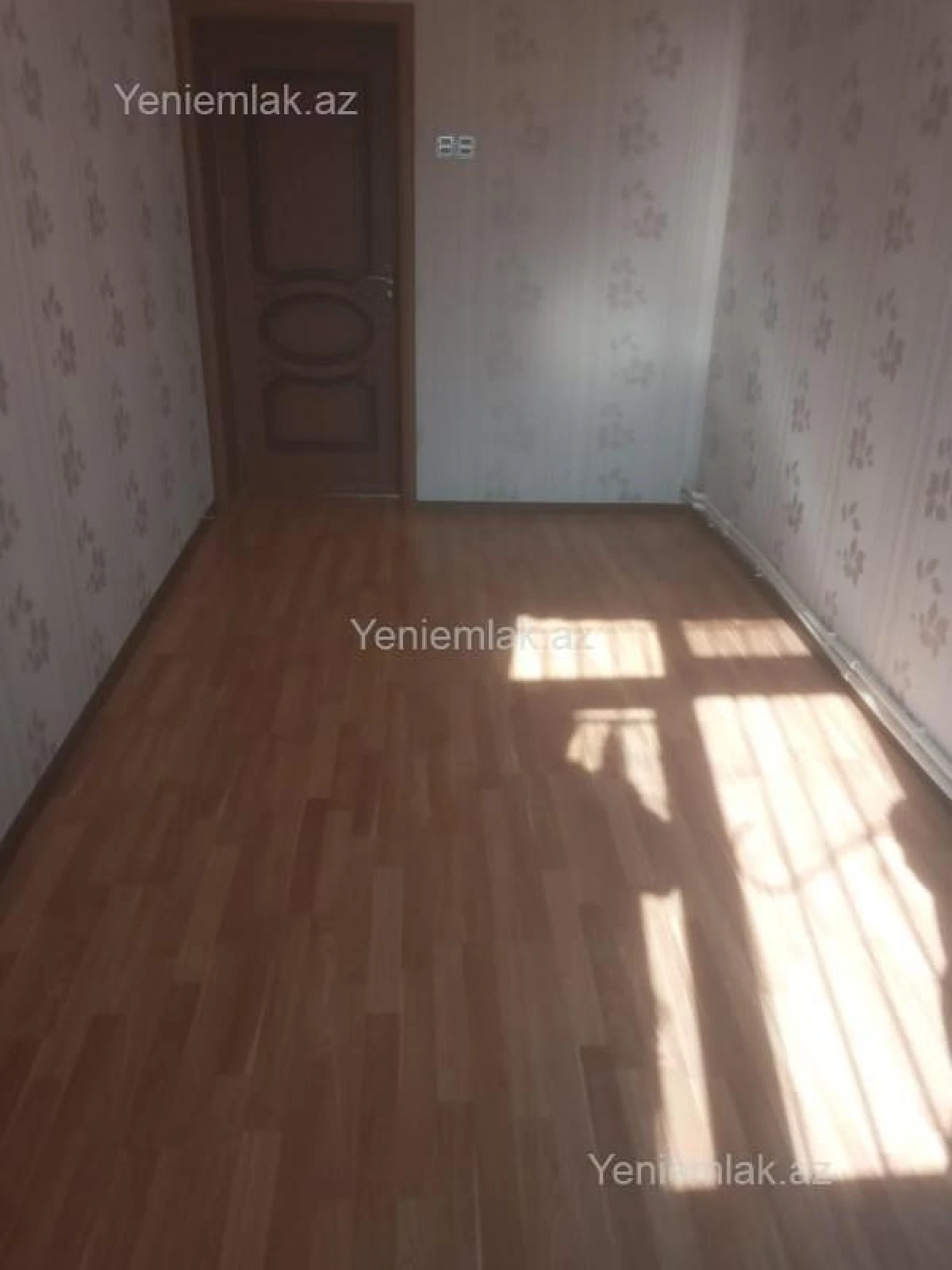 Satılır 3 otaqlı köhnə tikili 70 m²